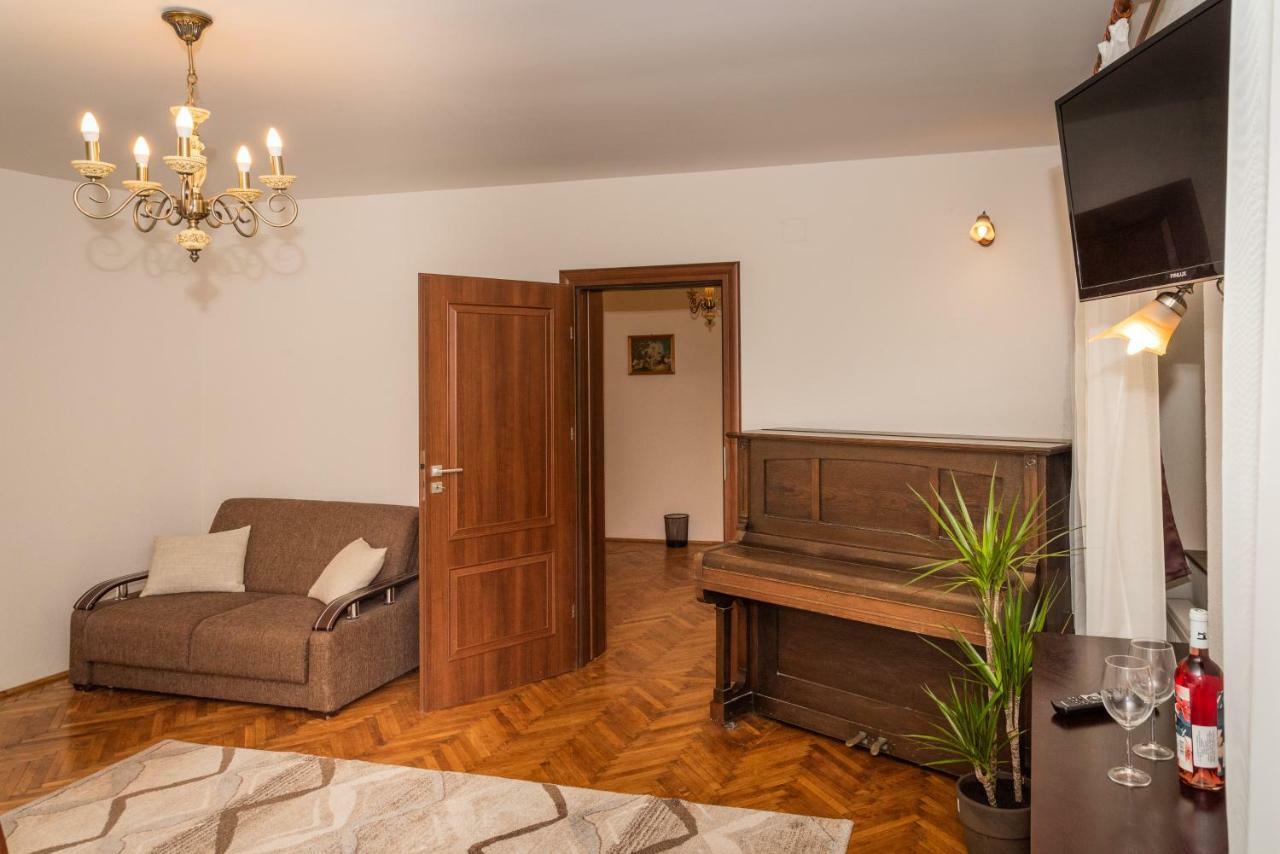 Musik Apartments Old Town Nagyszeben Kültér fotó