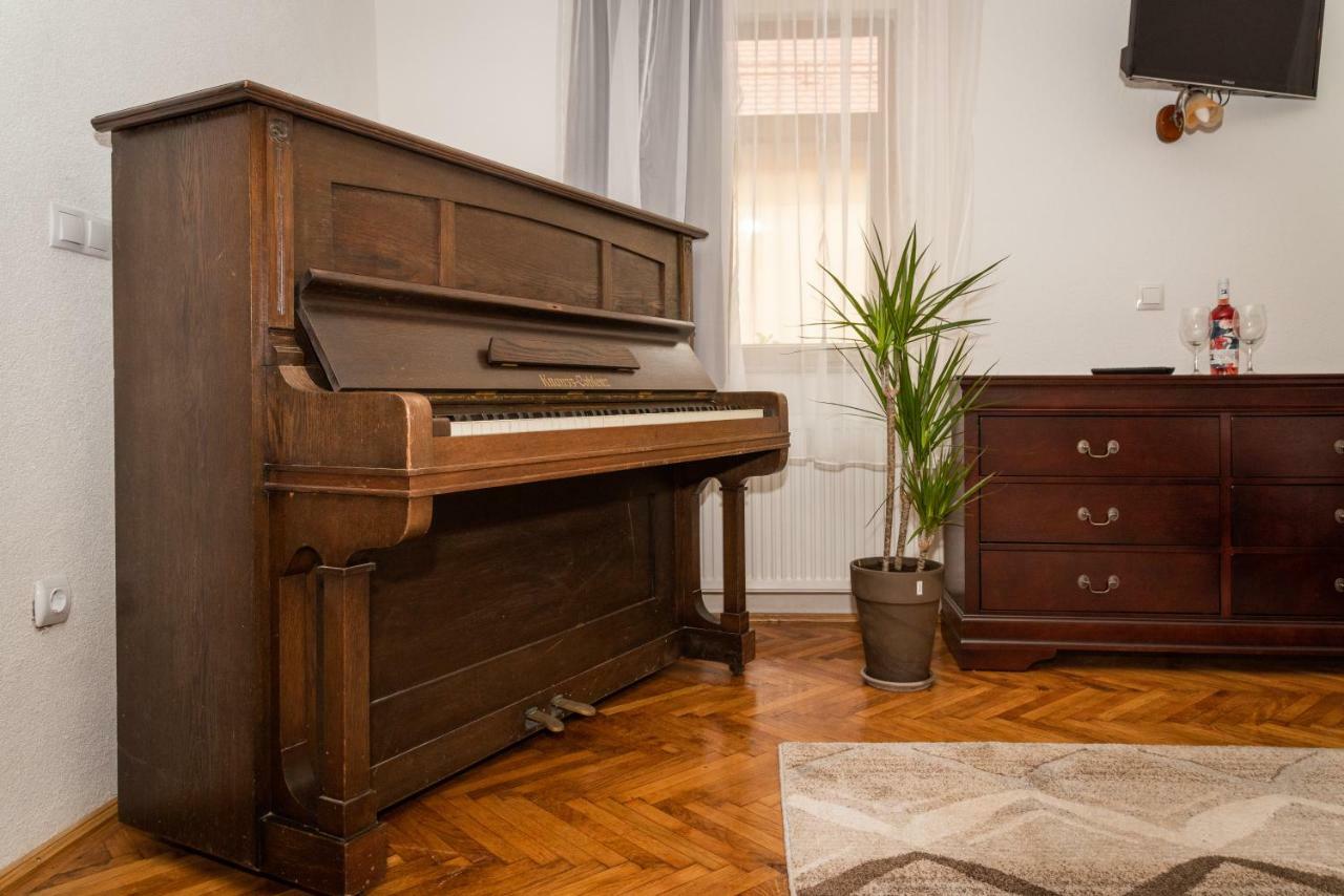 Musik Apartments Old Town Nagyszeben Kültér fotó