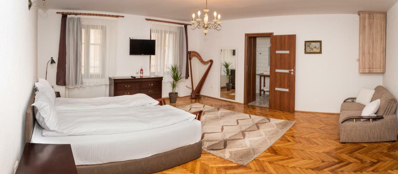 Musik Apartments Old Town Nagyszeben Kültér fotó